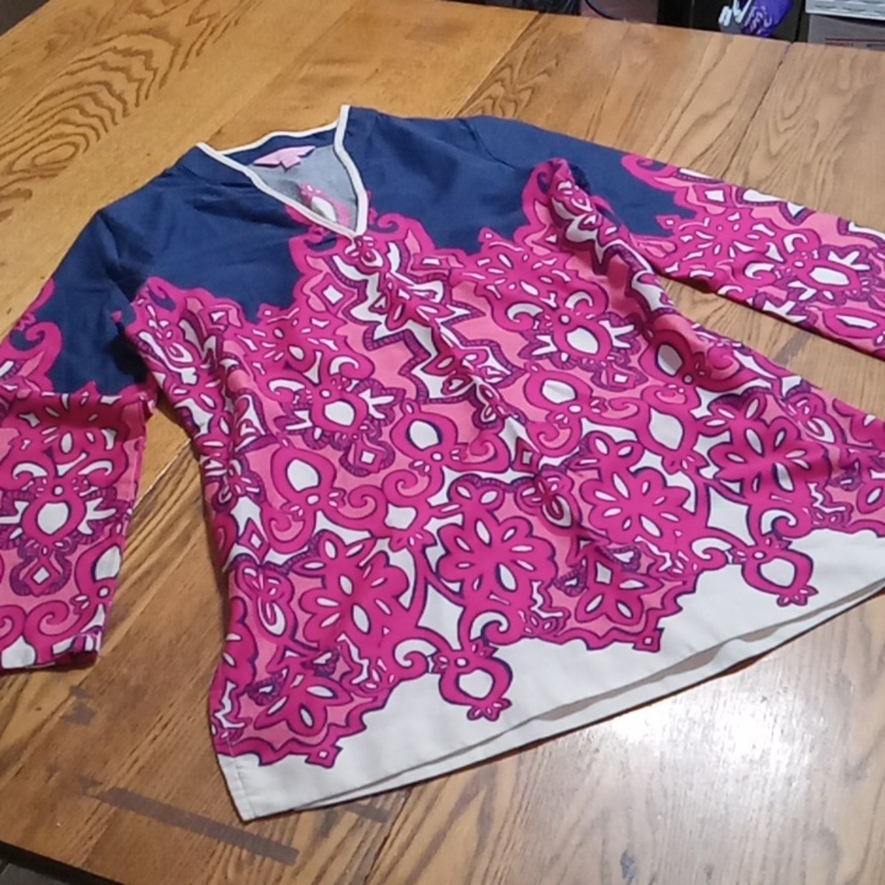 LILLY PULITZER Womens XS SHIRT TUNIC TOP BLOUSE Used Preowned Long Sleeve Pink